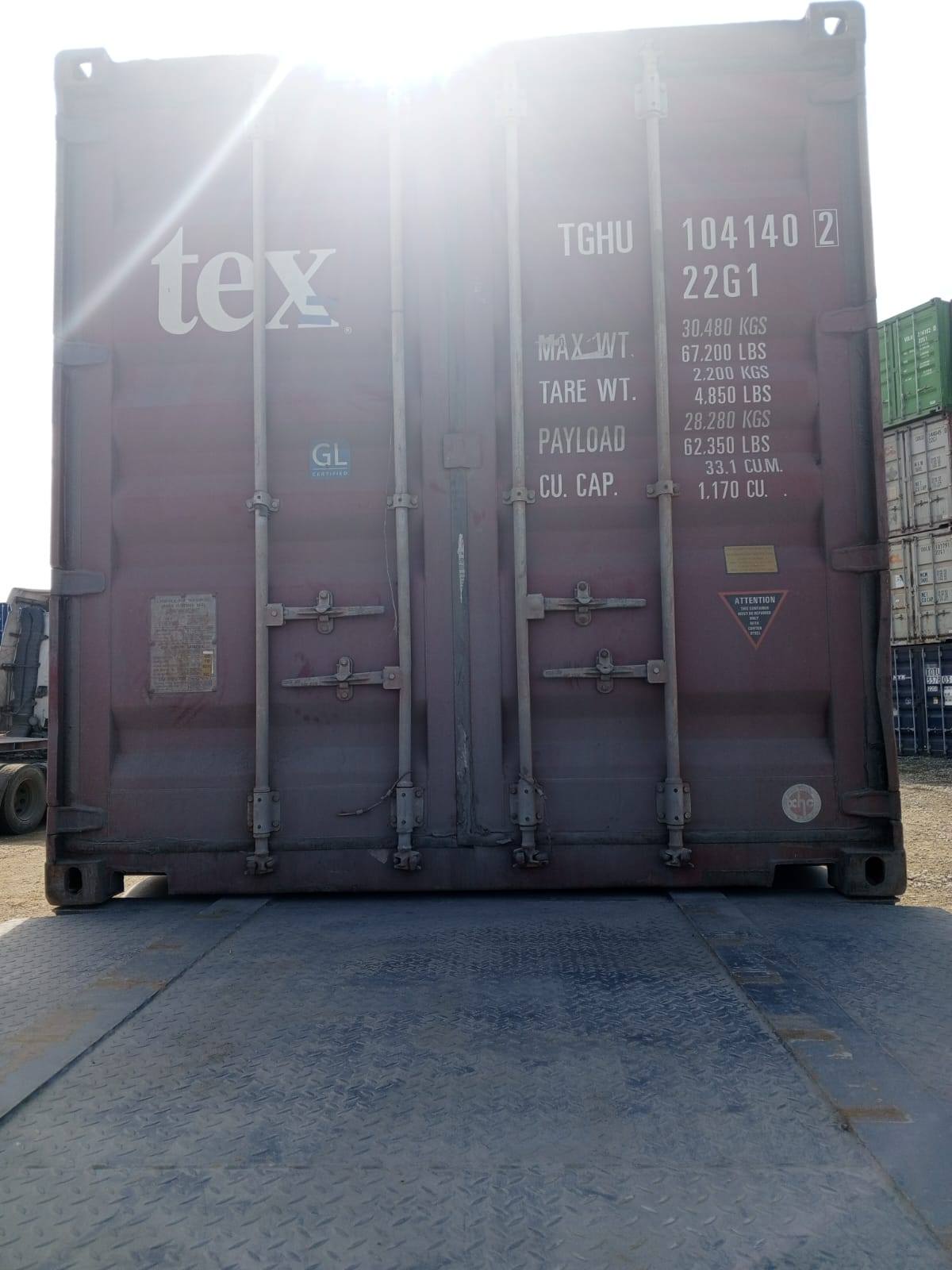 Морской контейнер TGHU1041402